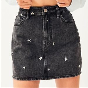 Pay sun black jean skirt with flowers, worn once